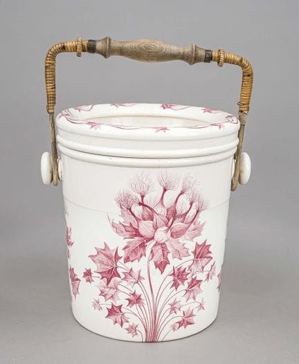 带盖大桶，Villeroy &amp; Boch，梅特拉赫，约1890年，石质瓷，桶身环绕着红色“M