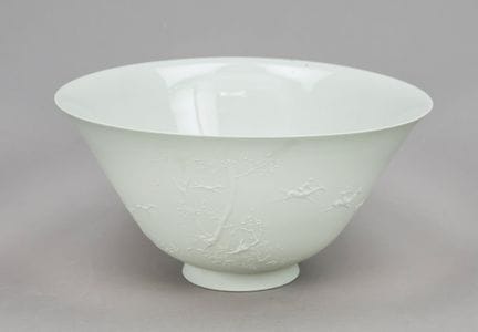 “罗尔特劳特”碗，柏林KPM，塞尔布工厂1943-57年标志， 1. W.，青瓷色坯体，外圈饰有素烧