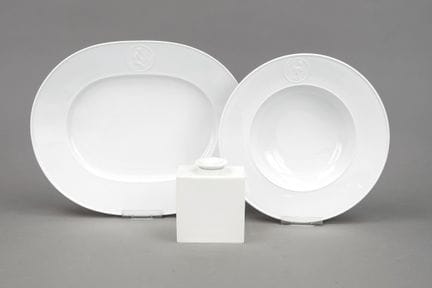 Assiette, plat et boîte à thé, KPM Berlin, XXe siè