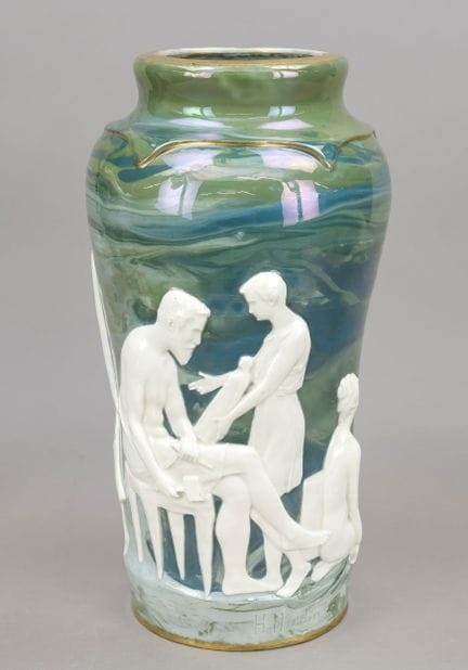 新艺术风格花瓶，罗森塔尔（Rosenthal），克罗纳赫（Kronach），日期标注为 1900年，