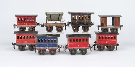 8 wagons de train miniature Märklin, vers 1900, en