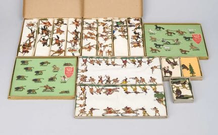 Assortment of tin figures, 19th/20th centuries. Ap
