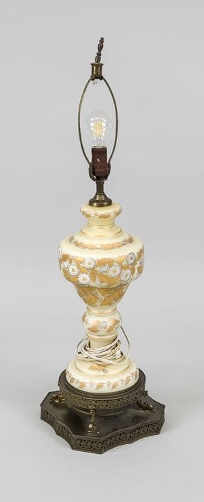 Pied de lampe de style oriental, 2e moitié du XXe 