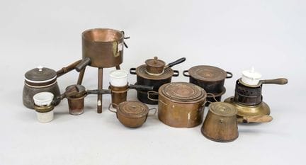 Grand lot d'objets divers provenant d'un laboratoi
