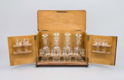 Service à liqueur « Tantalus Reisebar » fermé, 1re