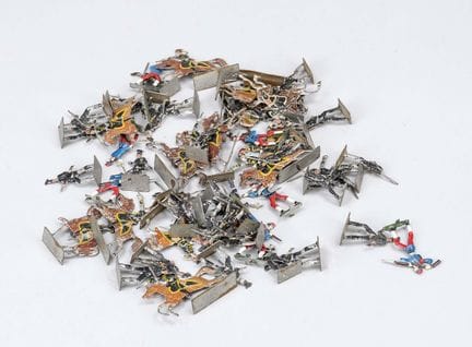 Assortment of tin figures, 19th/20th century, flat