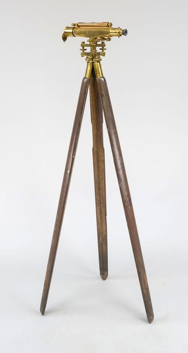 Télescope/instrument de mesure ?, Angleterre, XIXe