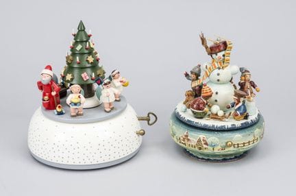 2 music boxes by Käthe Wohlfahrt, Germany, circa 2