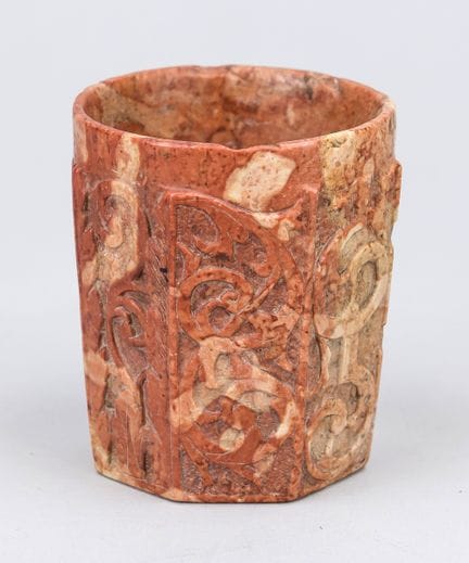 Objeto de la colección de arte: copa de puño, de l
