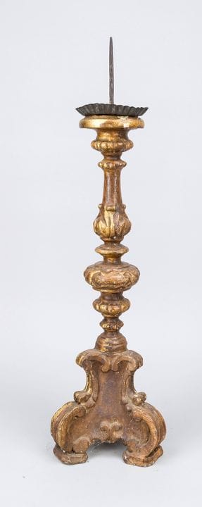 Candelabro de altar, siglo XIX o anterior, madera 