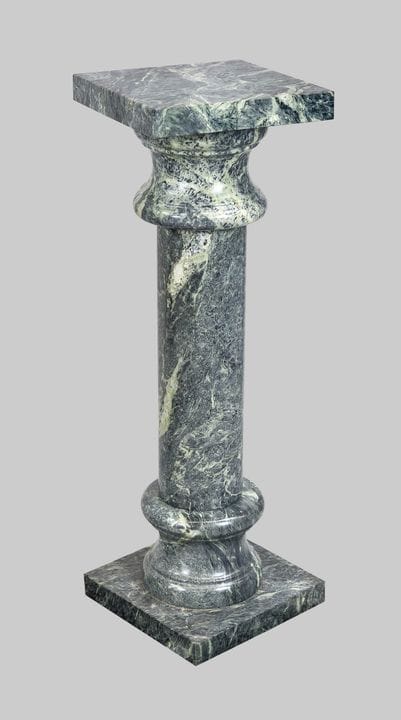 Colonne, XXe siècle, marbre vert épinard, fût liss