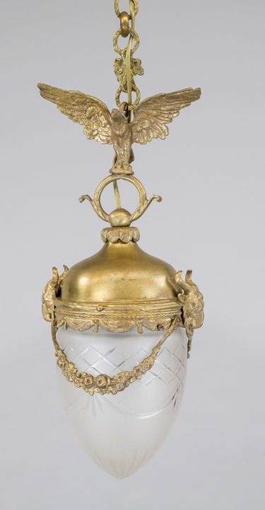 Lampe suspendue, fin du XIXe siècle, douille ornée