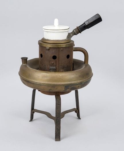 Décoctorium, également appelé appareil d'infusion,