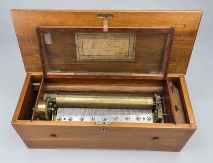 Roll-up music box with chimes, France, late 19th c