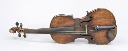 Violon, XIXe siècle ou antérieur. Sans étiquette d