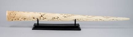 Rostrum sculpté représentant un espadon, vers 2000