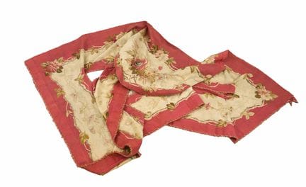 Grande bordure d'un tapisserie de Gobelins datant 