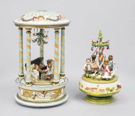 2 music boxes by Käthe Wohlfahrt from the "Kindert