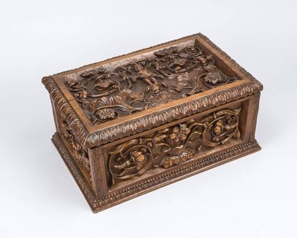 Small chest with lid, 19th century, walnut, carved