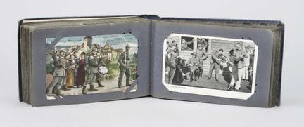 1 album intitulé « Souvenirs de guerre », 1er seme