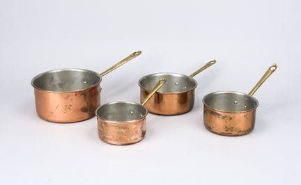 Lot de 4 casseroles, fin du XIXe siècle, cuivre ét