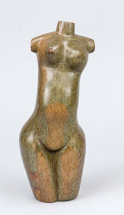 Chipo Zainab Musandi, sculptrice zimbabwéenne trav