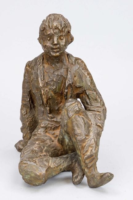 Curt Beckmann (1901-1970), garçon accroupi sur un 