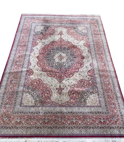 Tapis, soie, Turquie - Hereke Ipek, XXe siècle, bo