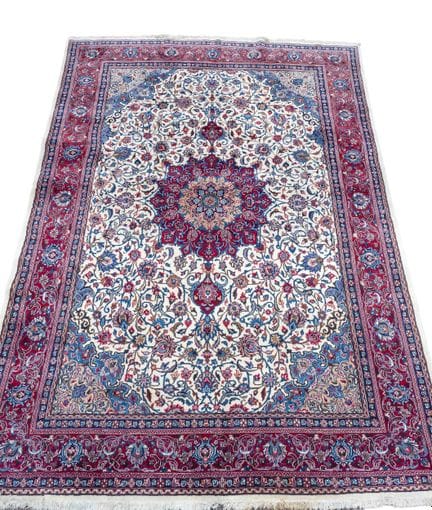 Tapis, XXe siècle, en bon état avec des traces d'u