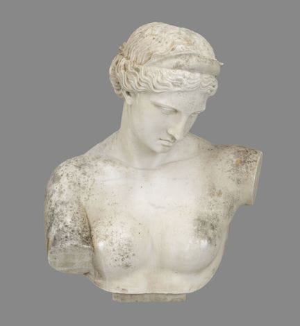 Busto di Venere ispirato a un modello antico, prob