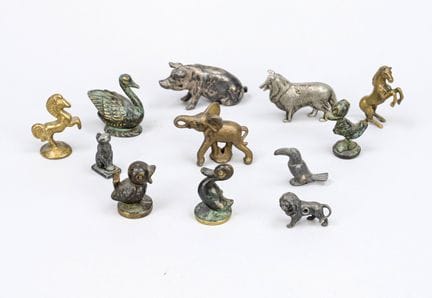12 miniatures, XXe siècle et antérieures, motifs e