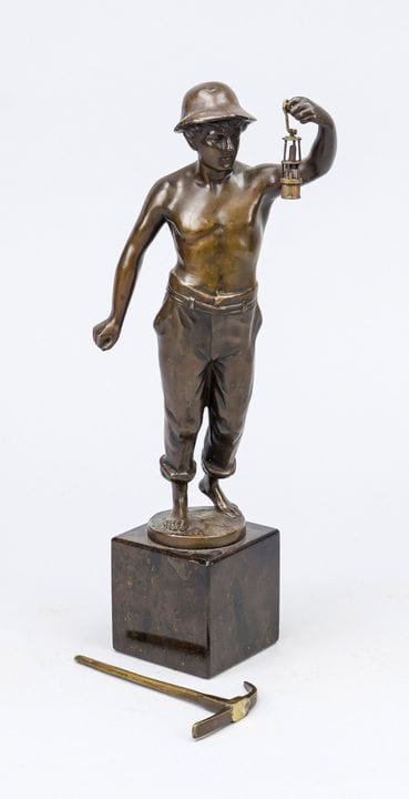 Sculpteur inconnu, vers 1900, mineur, jeune garçon