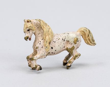 Bronze viennois, XXe siècle, cheval cabré, bronze 