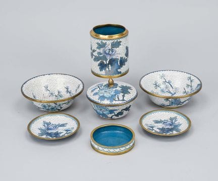 Ensemble de 6 pièces en cloisonné, Chine, XXe sièc