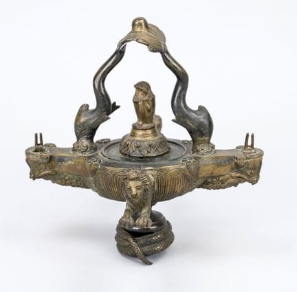 Lampe à huile figurative d'inspiration antique, fi