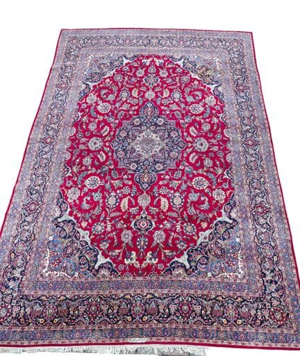 Tapis, Iran, XXe siècle, en bon état avec de légèr