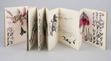 Libro a fisarmonica con riproduzioni di dipinti a 