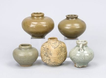 Conjunto de 5 vasitos, China, de las dinastías Son
