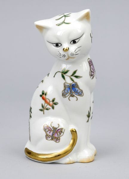 Gattino, Giappone, XX secolo, decorato con fiori e