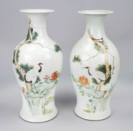 Par de jarrones con grullas, China, probablemente 