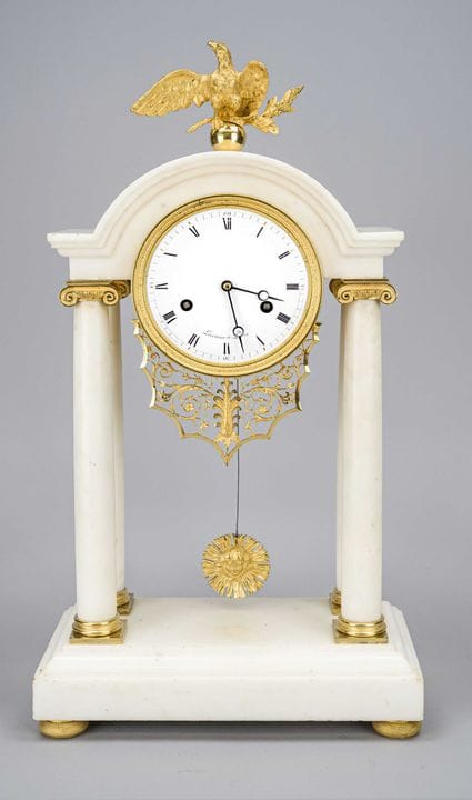 Clasicismo — Francia, hacia 1800, reloj de portal 