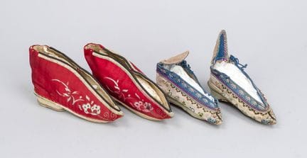 2 paar Schuhe für Lotosfüße, China um 1900 (Qing),