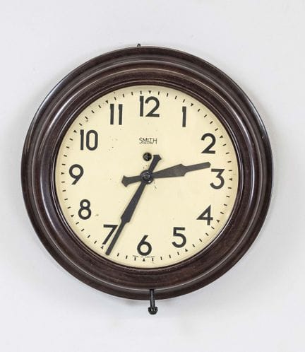 Reloj de pared de la marca «Smith electric clocks 