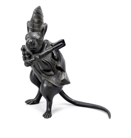 Ratto raffigurato come ballerino di samba con berr