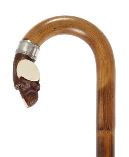 Canne sculptée
1re moitié du XXe siècle, modèle av