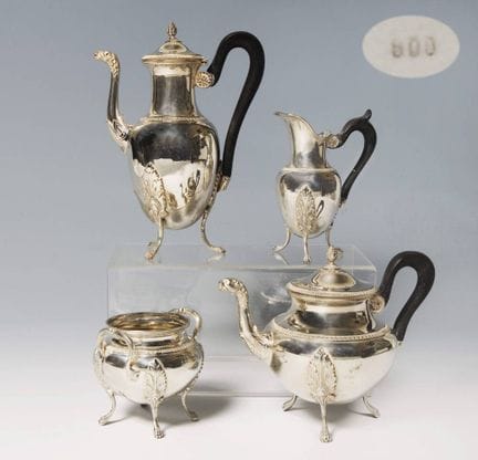 Service en argent de 4 pièces de style Louis XVI

