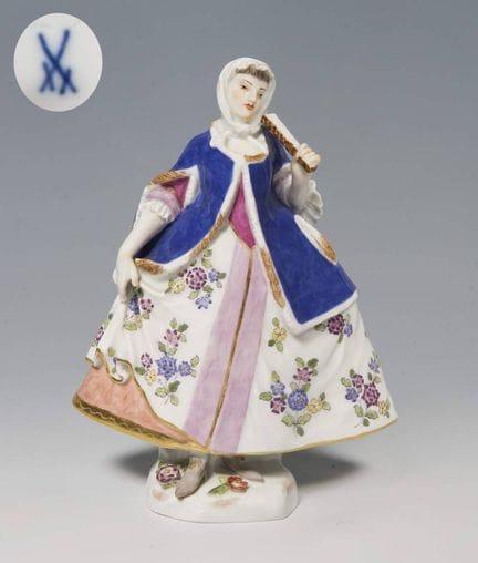 Meissen, « Polonaise en crinoline »

Moulée en 197