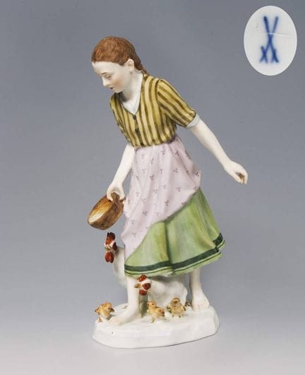 Meissen, figurine Art nouveau « La poulaillère »

