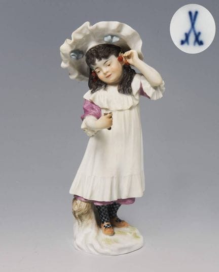 Meissen, figurine Art nouveau « Le premier bijou »