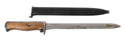 挪威刺刀
M 1894型，单刃全长刀身，带有制造商标记CB及验收标记，护手杆上刻有序列号53802（